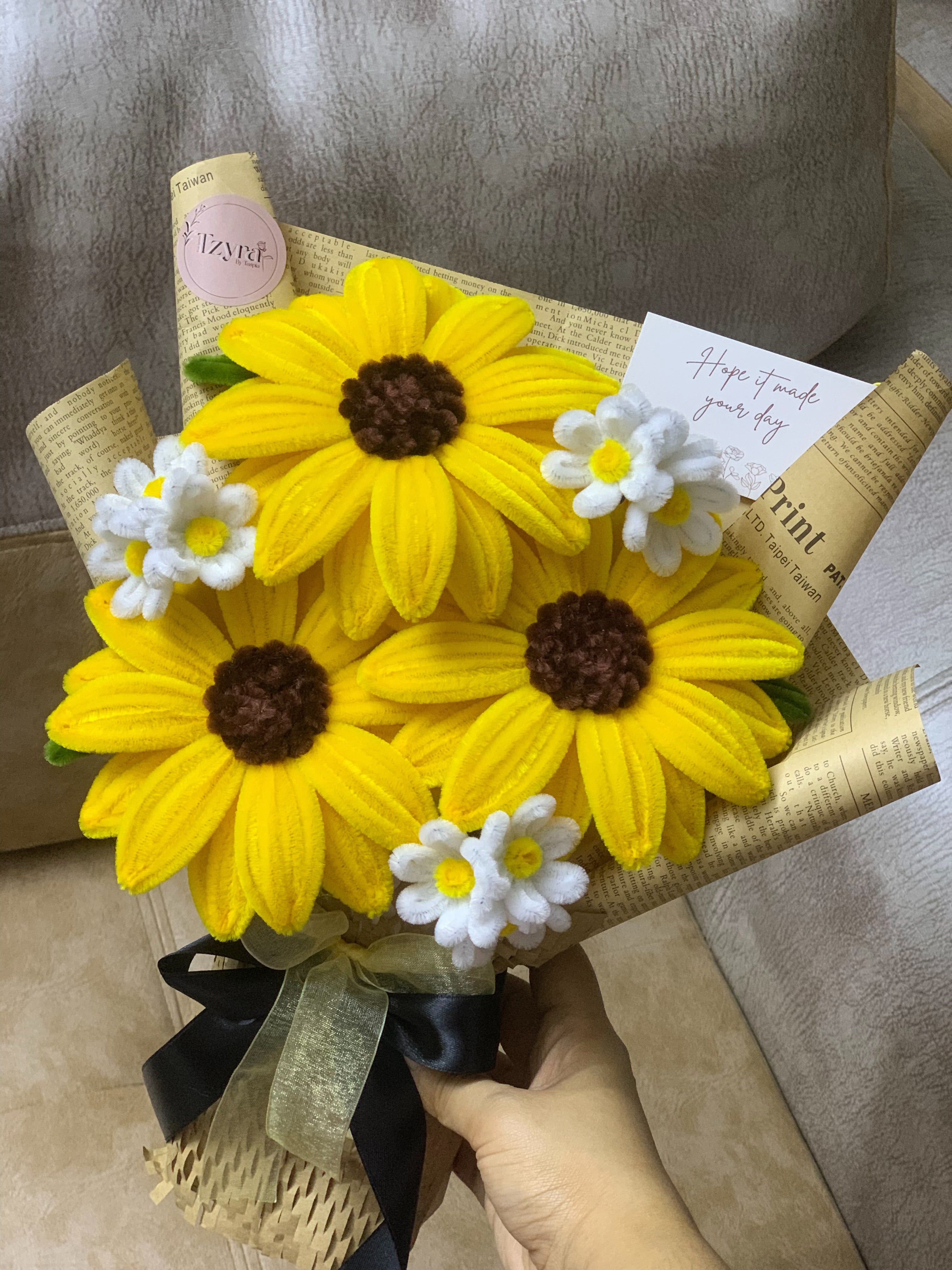 Bright Yellow Sunflowers Bouquet