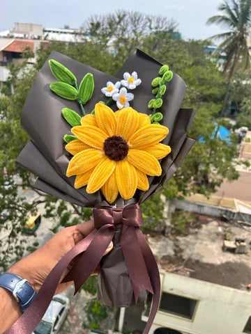 Handmade Sunflower Bouquet – Elegant Yellow Bloom Gift