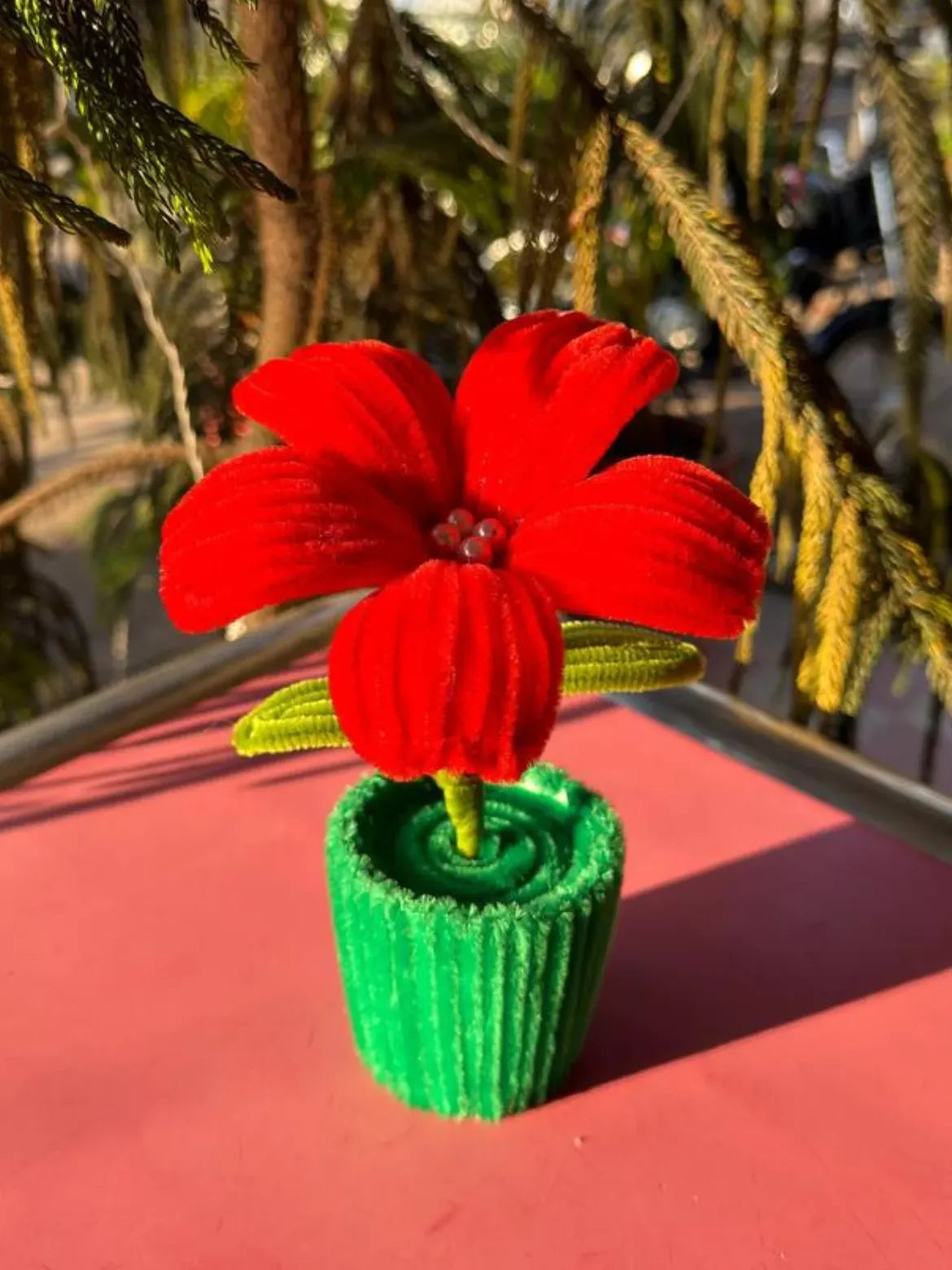 Set of 2 Handmade Flower Cups – Red & Sky Blue