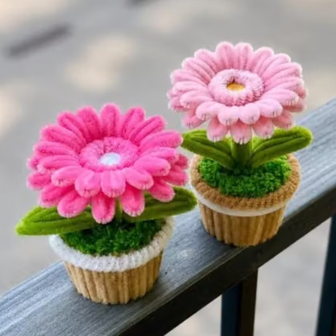 Set of 2 Handmade Pink Gerbera Flower Mini Pots