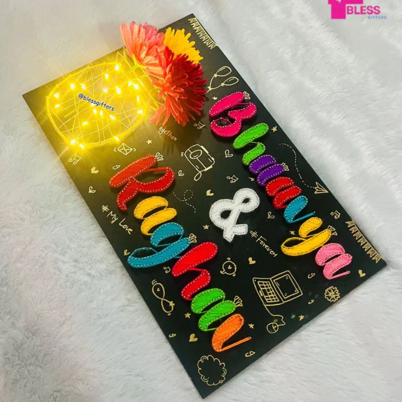 Together in Threads – A Memory Nameplate for Couples